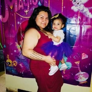 Meet your Posher, Aracely